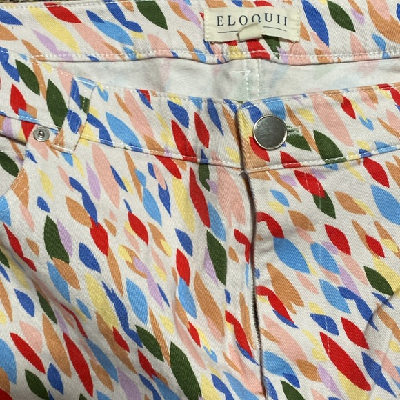 Colorful Eloquii Shorts - Picture 2 of 4